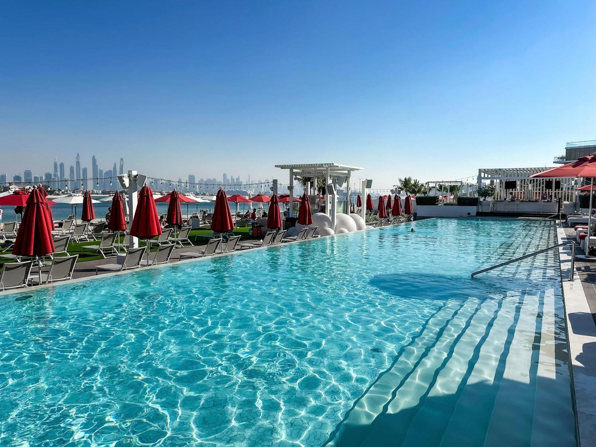 Spacious Beachfront 2 Bedroom Apartment - The 8 Dubai Exterior photo