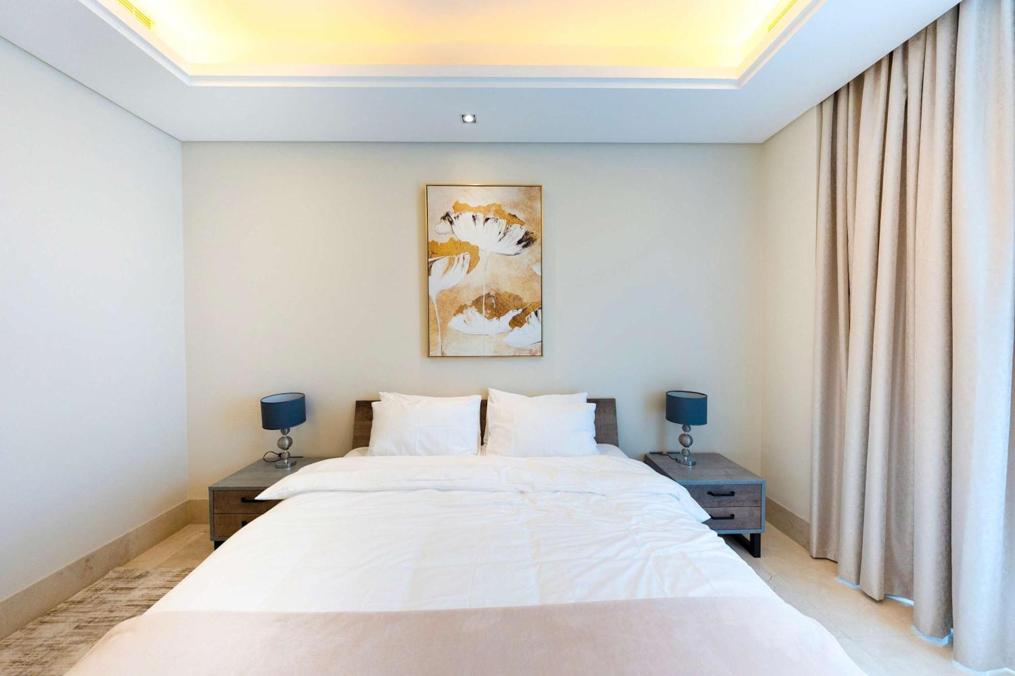 Spacious Beachfront 2 Bedroom Apartment - The 8 Dubai Exterior photo