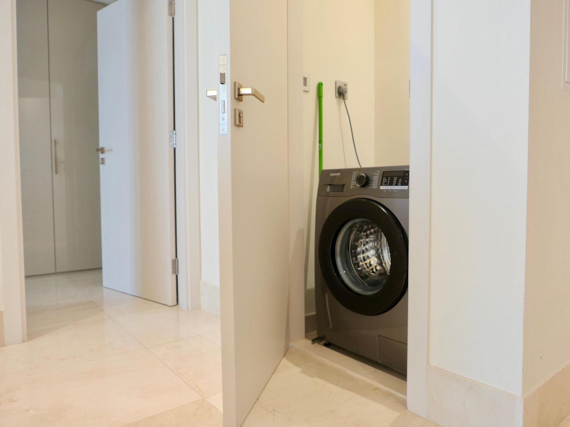 Spacious Beachfront 2 Bedroom Apartment - The 8 Dubai Exterior photo